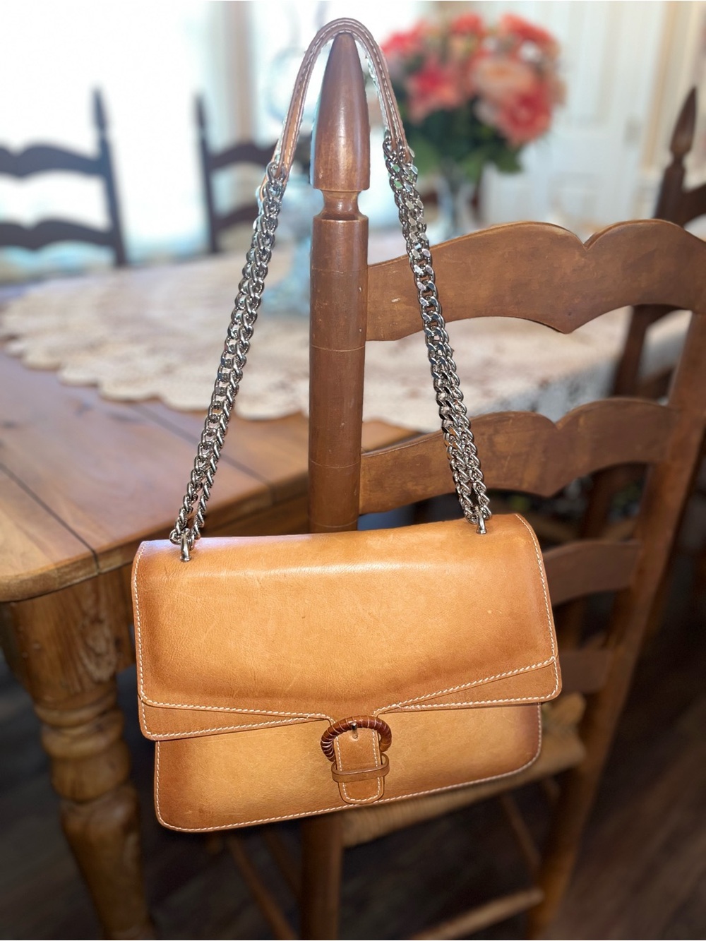 Cavalcanti Leather Chain-Handle Shoulder Bag